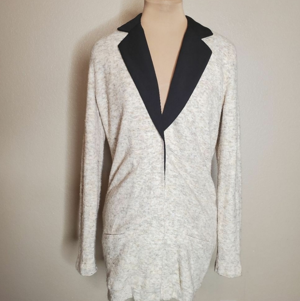 Aryn K NWT Small Sweater Blazer Jacket Black Ivory